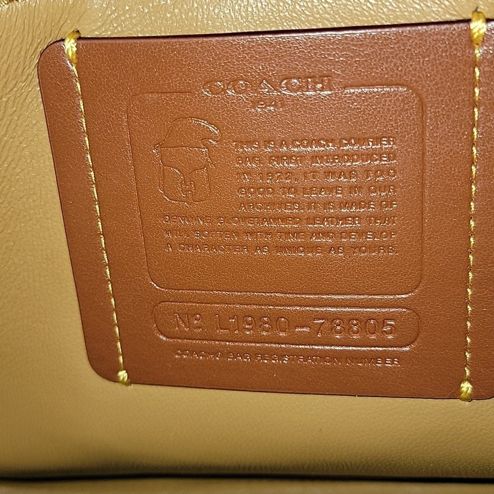 Coach Courier Brown Leather Shoulder Bag with Equestrian-Inspired Design - Picture 2 of 7